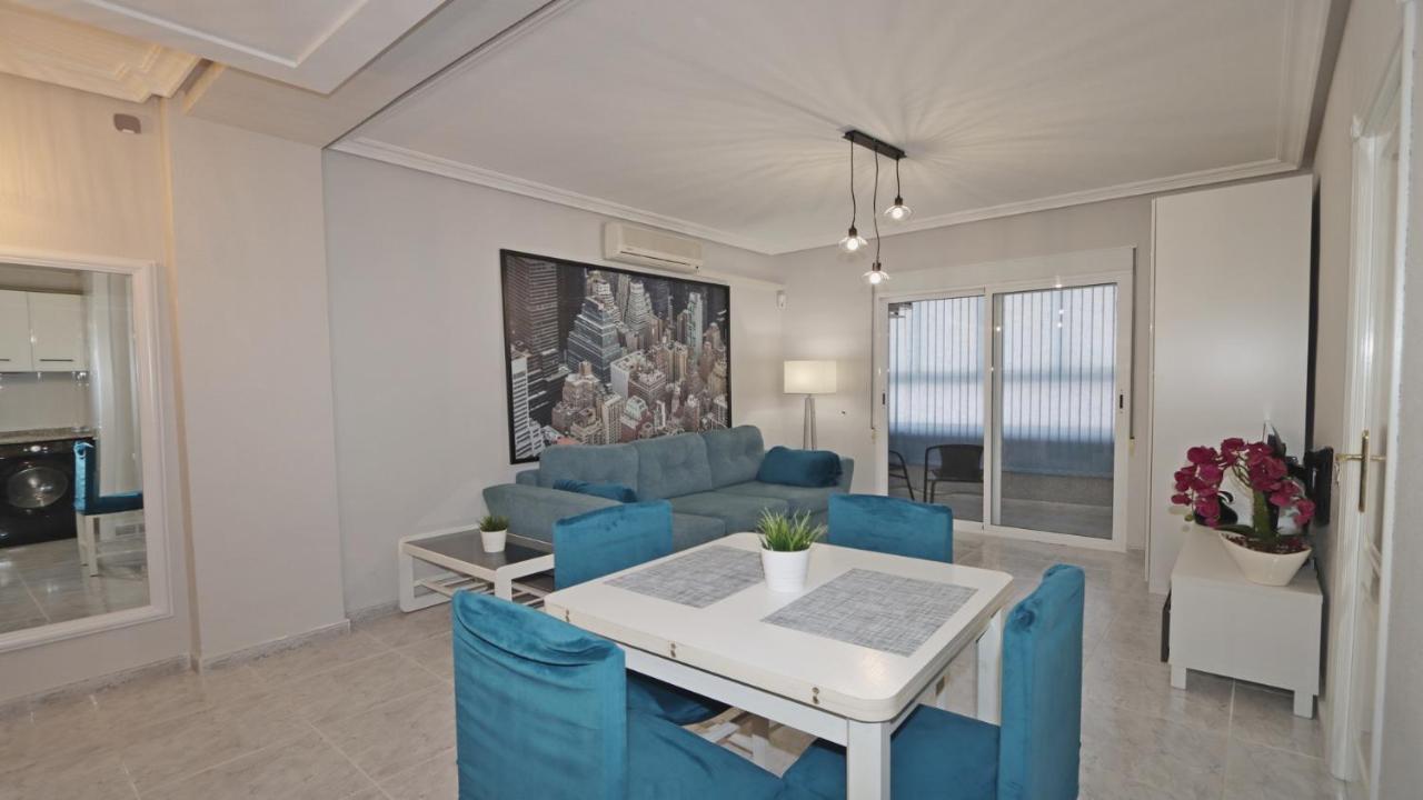 Apartment Ref 9033 Moriones *
